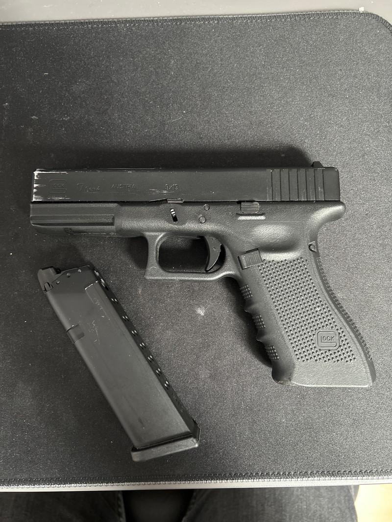 Bild 1 für UMAREX Glock 17 gen. 4 met F mark