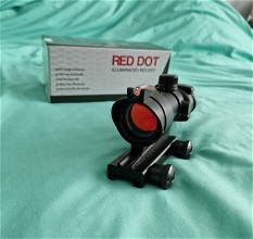 Image for U13 red dot 1x32