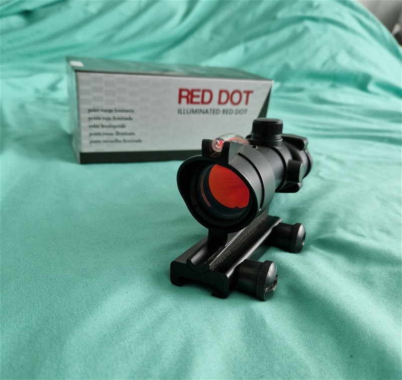 Image 1 for U13 red dot 1x32