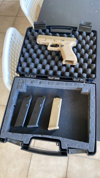 Image 3 for Glock 19 X tan we + 2 mags en kist