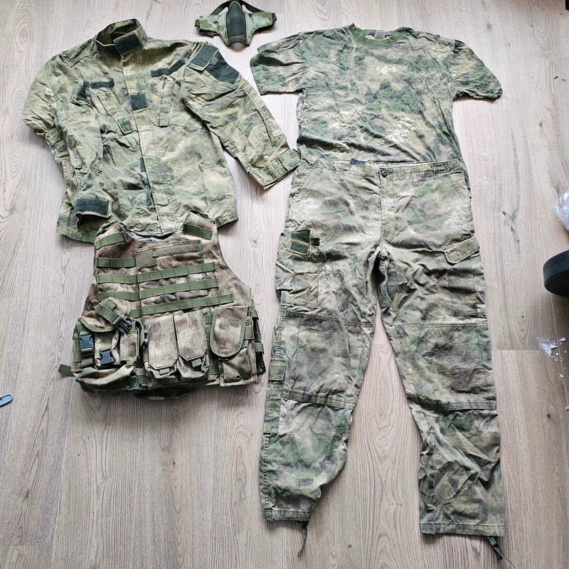 Bild 1 für Complete set kleding