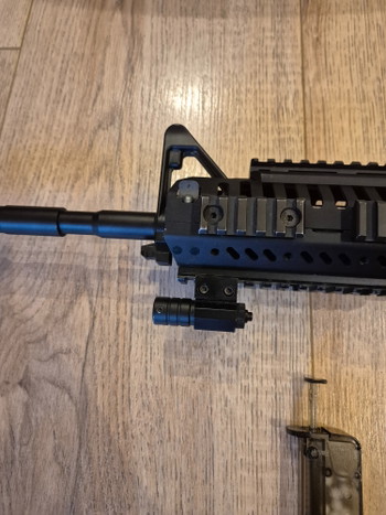 Imagen 3 de King Arms M4 VLTOR AEG (Upgraded met ASCU Gen4 MOSFET) + Accessoires