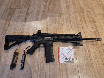 Imagen 5 de King Arms M4 VLTOR AEG (Upgraded met ASCU Gen4 MOSFET) + Accessoires