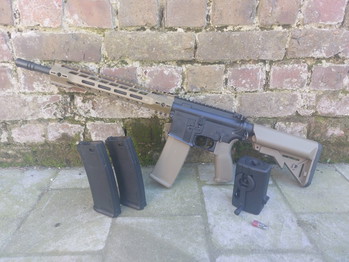 Bild 4 für Specna arms EDGE 2.0 + extras