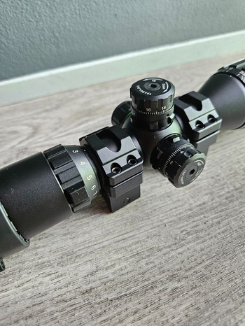 Imagen 4 de UTG Bug Buster 3-12x32 Mil-Dot scope / kijker