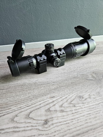 Imagen 5 de UTG Bug Buster 3-12x32 Mil-Dot scope / kijker