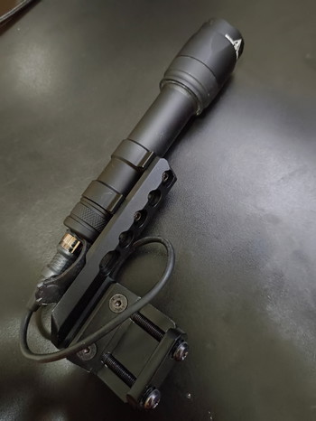 Imagen 3 de Surefire repro + pressurepade en canted mount combo