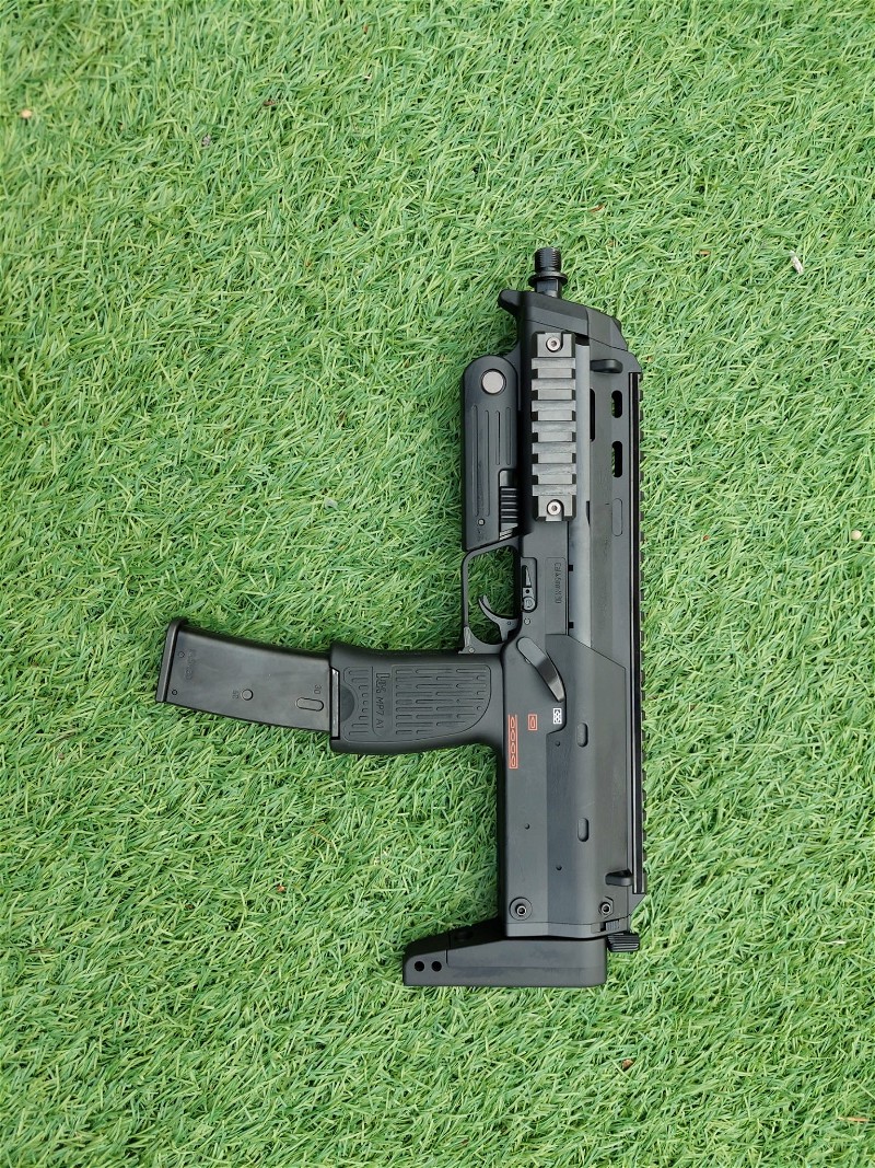 Image 1 for Tokyo Marui MP7 + mags