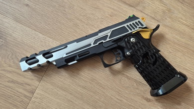 Bild für Custom 1 van 1 hi capa 6inch Novritsch ssp5