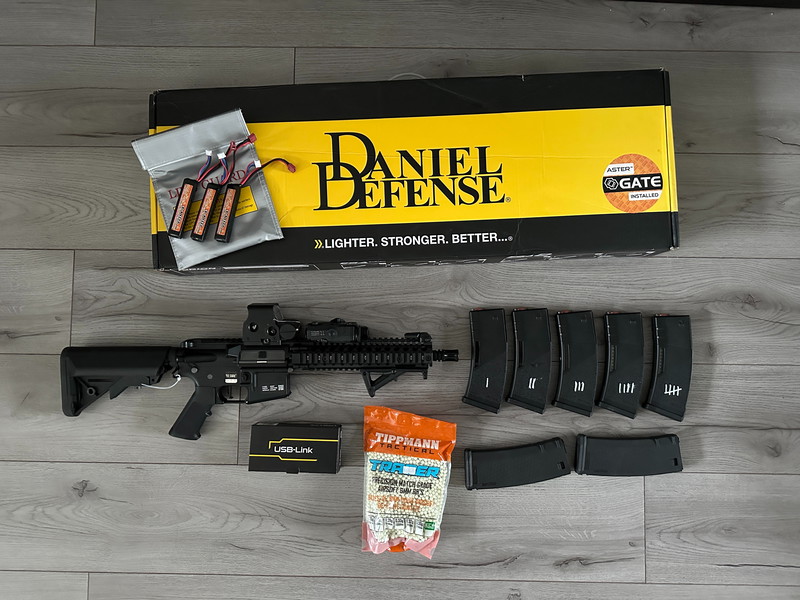 Afbeelding 1 van Daniel Defense MK18 SA-E19 EDGE 2.0 GATE ASTER en accessoires