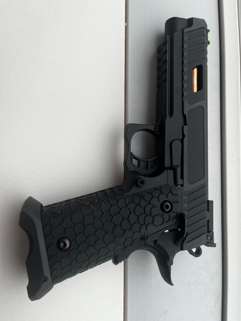 Afbeelding 2 van Airsoft Baba Yaga Pistol