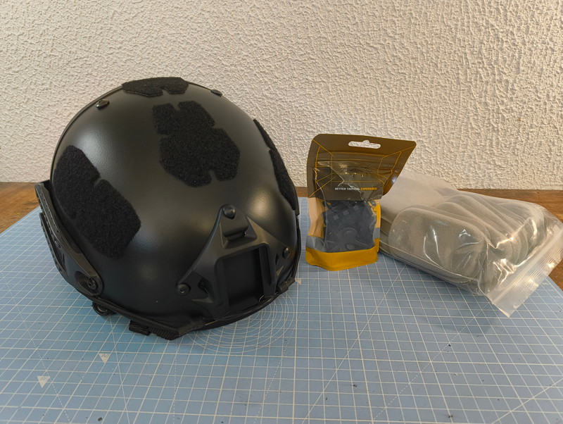 Imagen 1 de Air Flow Type Fast Helmet - Black