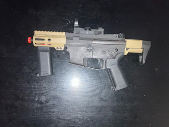 Bild 3 für G&G Wildhog 6 (9 inch) & EMG-SCW 9 + Accessoires