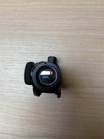 Image 3 for Red dot