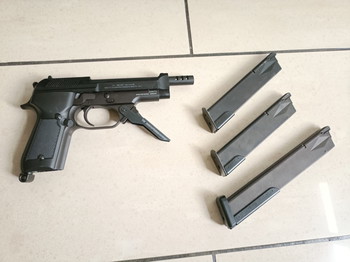 Bild 3 für Berretta m93R