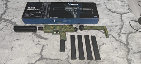 Image pour Vorsk VMP-1X - Upgraded / 5 Magazines / Folding Stock / CNC Nozzle
