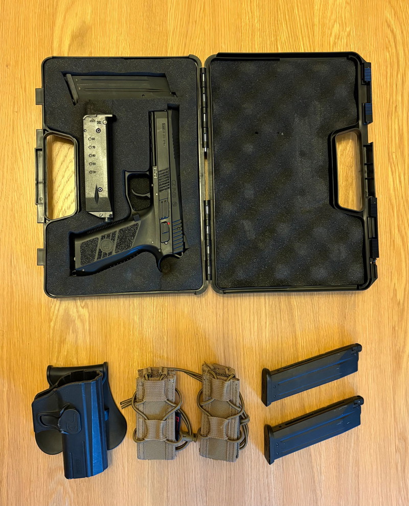 Image 1 pour CZ P-09