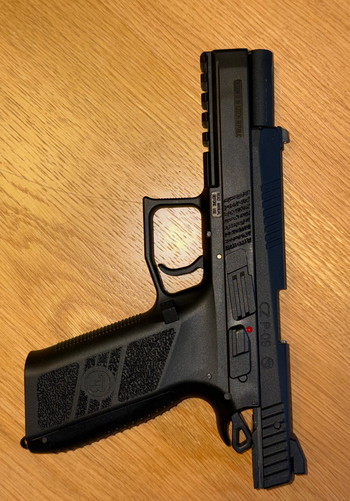 Image 3 pour CZ P-09