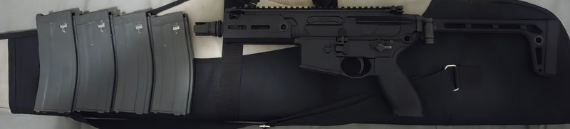 Afbeelding 1 van APFG MCX Rattler met 4 magazijnen