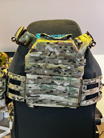 Afbeelding 3 van Plate Carrier Warrior Assault Systems Recon Multicam met extra items