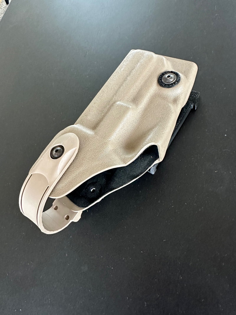 Image 1 for Vega Holster USP Compact