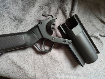 Image 2 for handheld grenade launcher
