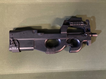 Image 2 pour Tokyo Marui P90 - Mag snel weg!