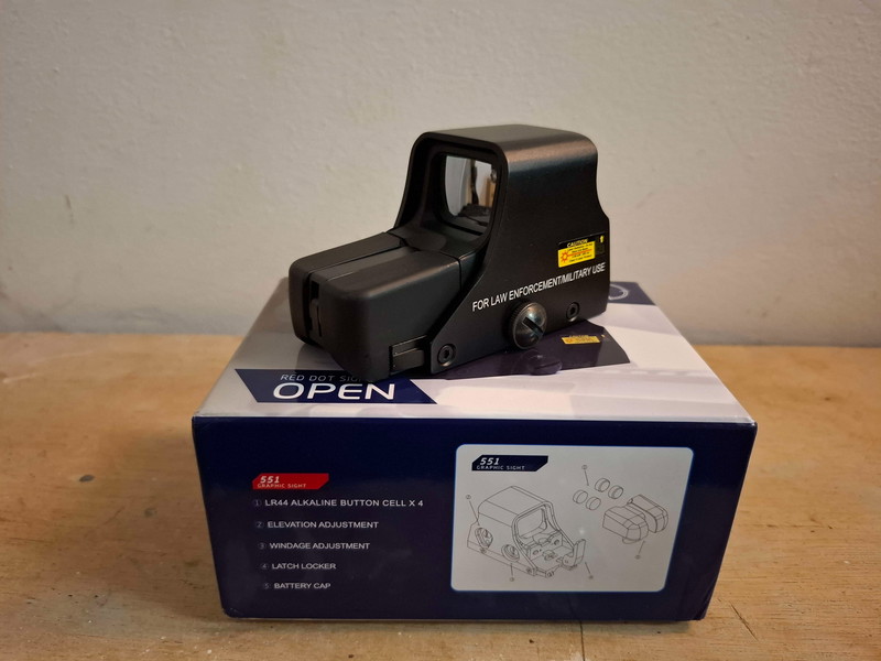 Afbeelding 1 van 551 Holographic Sight