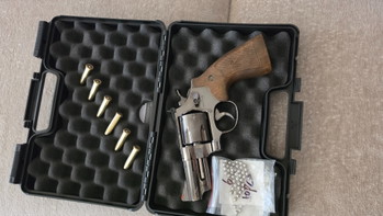 Afbeelding 2 van Smith & Wesson Magnum .44 Replica