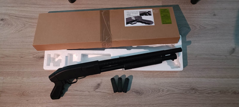 Image 1 for Shotgun (short)