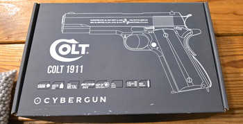 Image 5 for Cybergun Colt 1911 - Full Metal with Wooden Grips
