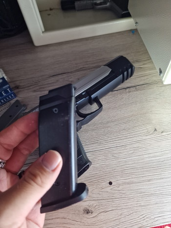 Afbeelding 3 van Softair Pistole 6mm BB 05 Joule