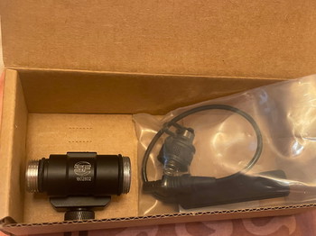 Image 3 pour Surefire m300 flashlight PARTS + OPSCORE Amp Headset Microphone