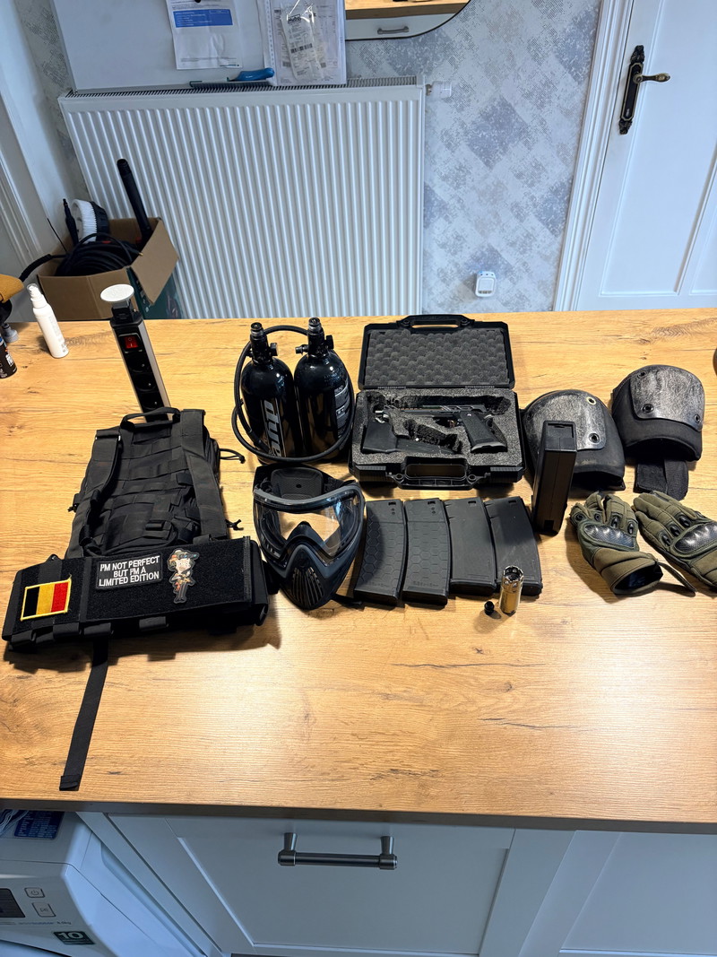 Afbeelding 1 van Totaal pakket airsoft/ speedsoft