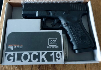 Image 6 for Glock 19 Gen 3  CO2  Umarex