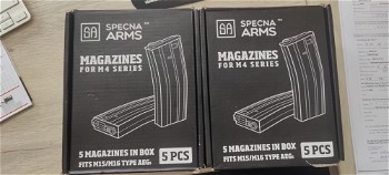 Image 3 for 10 metalen specna arms magazijnen