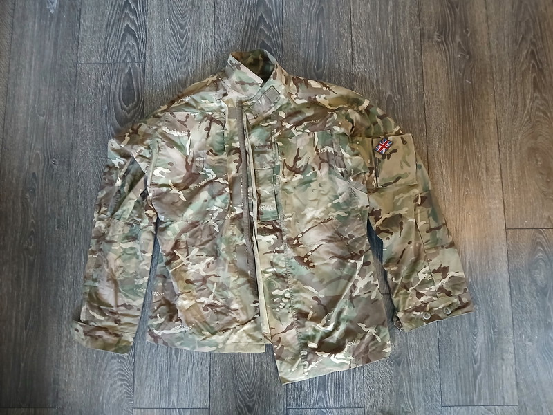 Bild 1 für British issue MTP jacket, trousers + boonie