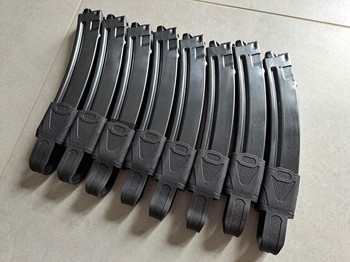 Bild 2 für Systema TW5A4 / MP5A4 PTW + 8 magazijnen met magpuls