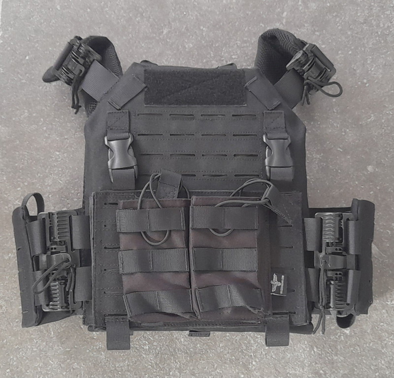 Image 1 for Invader reaper qrb plate carrier