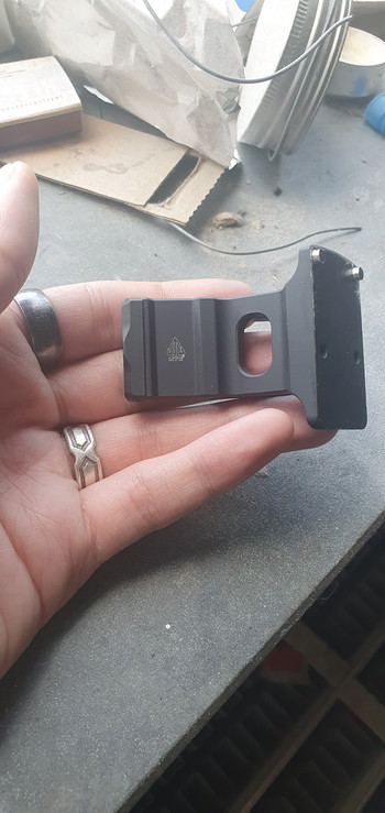 Afbeelding 7 van RMR met 45 degree mount