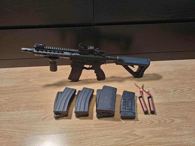 Image 1 for G&G M416 AEG + 8 mags (5 metal) + red dot & grip