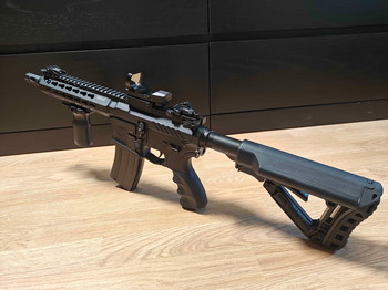 Image 4 for G&G M416 AEG + 8 mags (5 metal) + red dot & grip