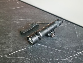 Bild für Weapon flashlight met touchpad