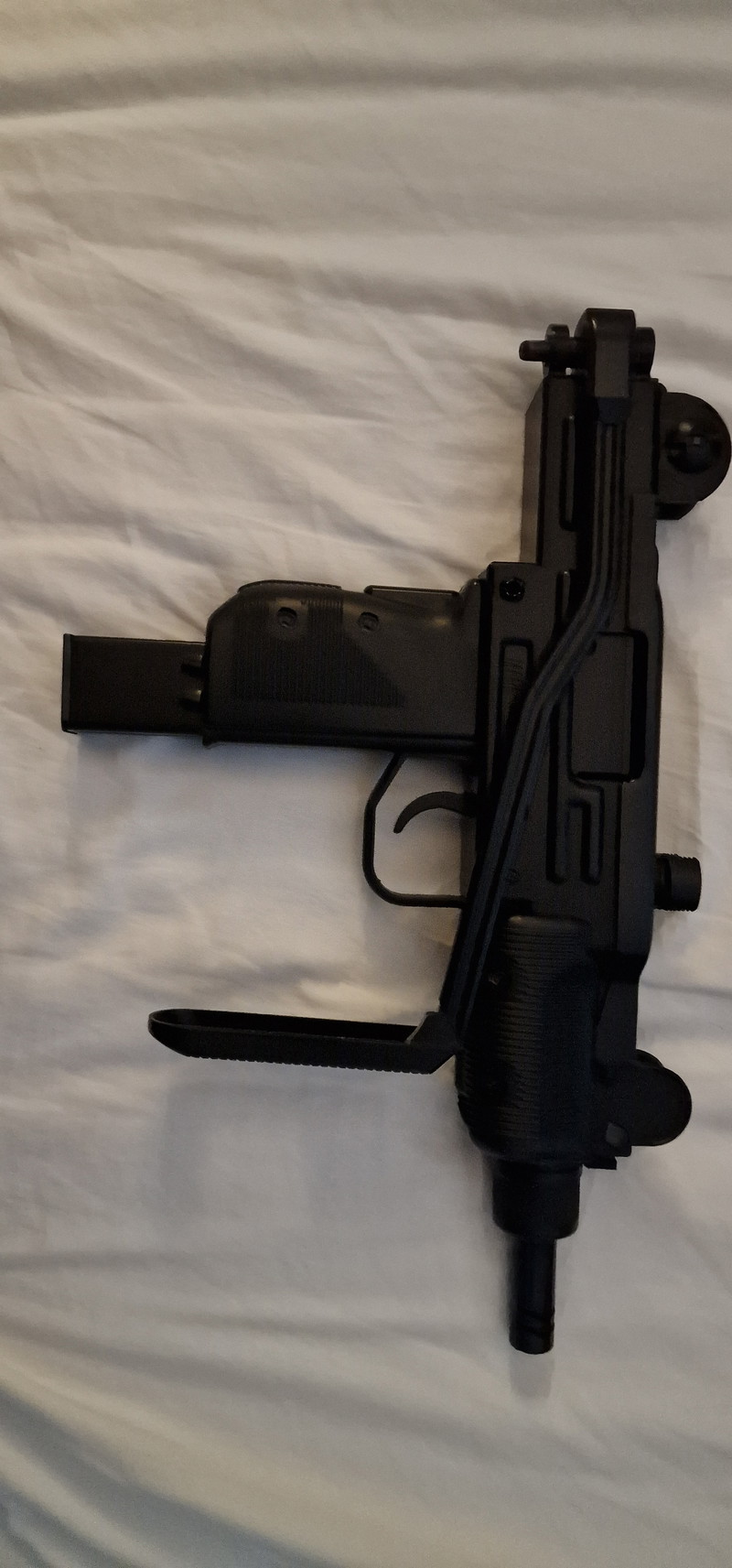 Bild 1 für Uzi co2 full auto and single shot