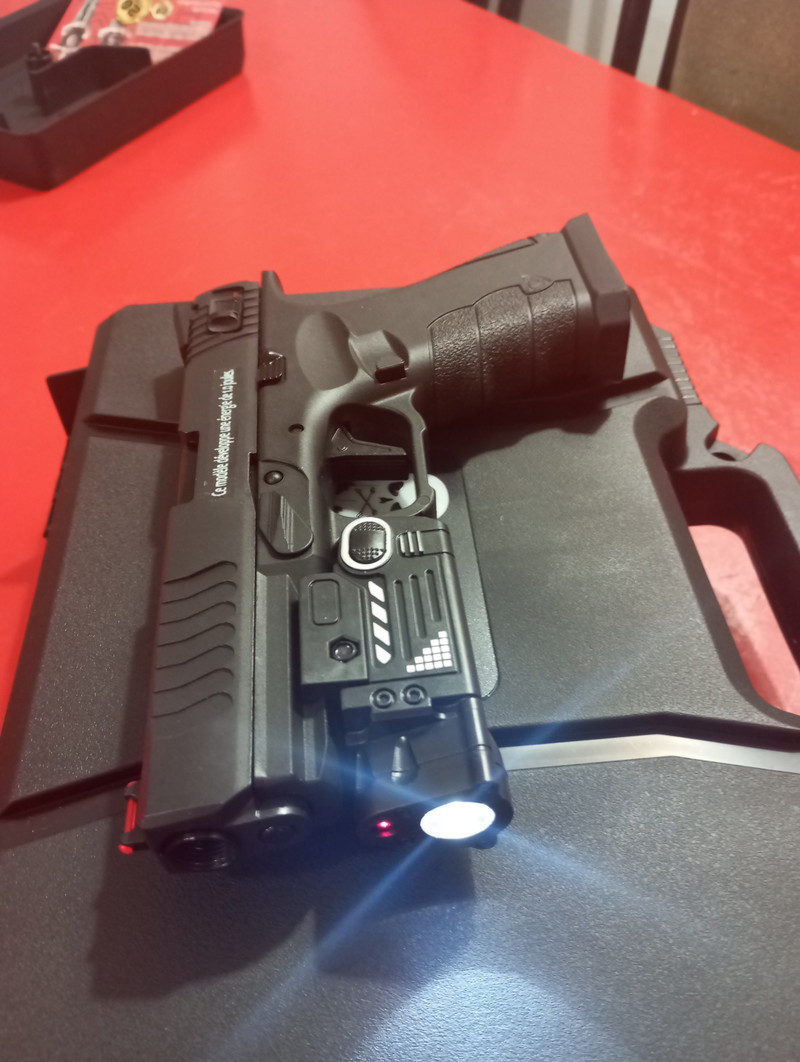 Image 1 for Pistola airsoft ( nova ) automática