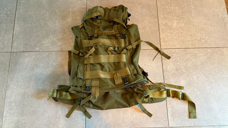Afbeelding 1 van Lowe Alpine Saracen rugzak, 130ltr, groen.