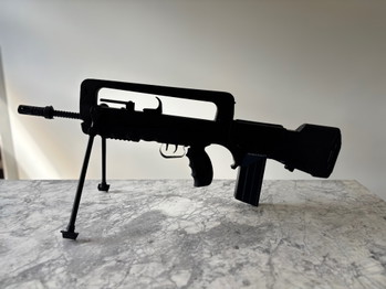 Image 2 for FaMAS F1 EVO  |  Cybergun  |  AEG