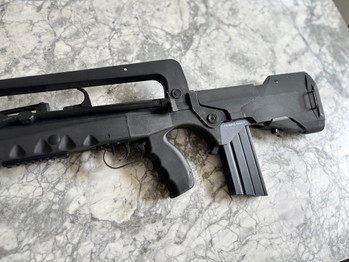 Image 7 for FaMAS F1 EVO  |  Cybergun  |  AEG