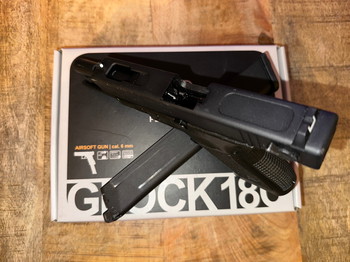 Afbeelding 6 van Glock 18C Umarex