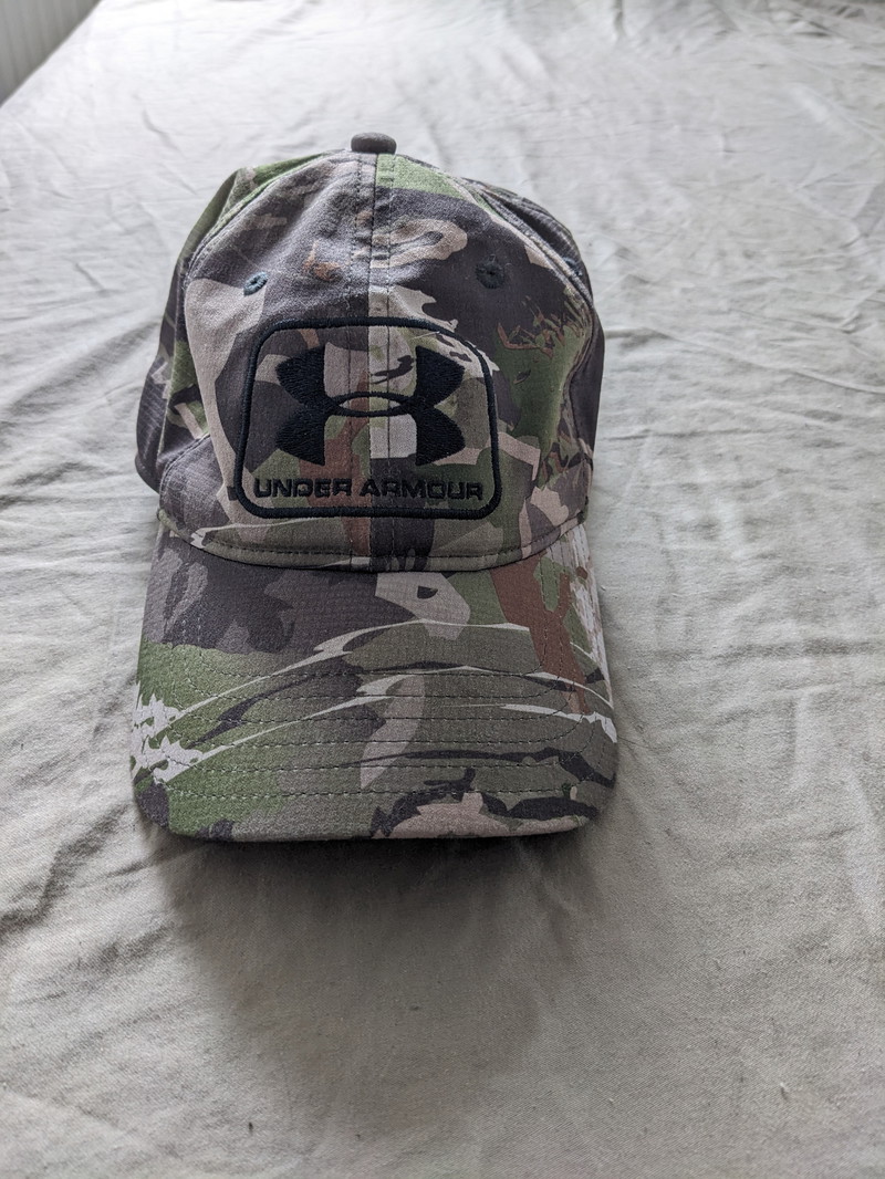 Bild 1 für Under Armour camo baseball cap